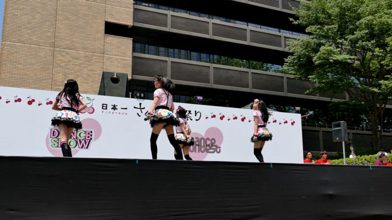 さくらんぼんBom 日本一さくらんぼ祭り　市役所前ステージ 2015/6/21 00:37