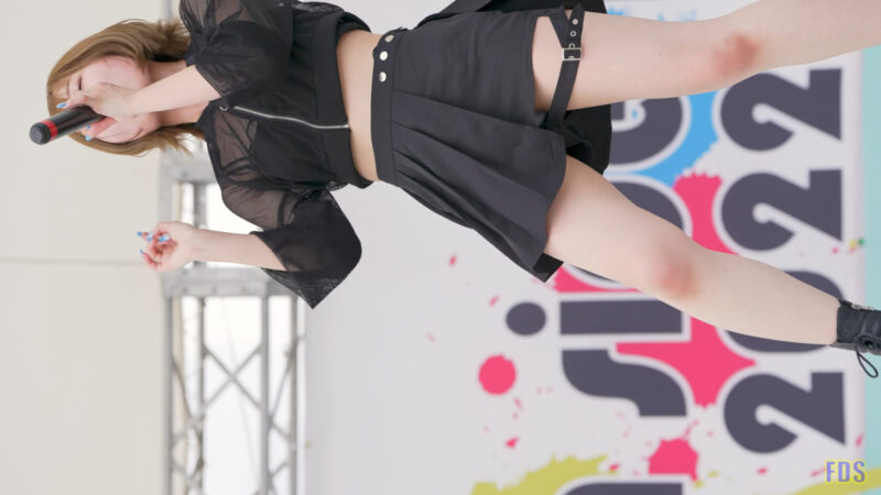 蜂のようにKiss ① ビーチスタイル衣装 アイドル Japanese girls Idol group [4K] 08:21
